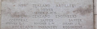 Headstone of Sapper Edgar Woodward Boucher (4/1736). Tyne Cot Memorial, Zonnebeke, West-Vlaanderen, Belgium. New Zealand War Graves Trust (BEEH7869). CC BY-NC-ND 4.0.