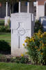 Headstone of Private Donald Ronaldson McDonnell Blackie (8/4092). Cite Bonjean Military Cemetery, France. New Zealand War Graves Trust (FREB7830). CC BY-NC-ND 4.0.