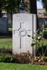 Headstone of Private Thomas Hylton (13/1050). Cite Bonjean Military Cemetery, France. New Zealand War Graves Trust (FREB7944). CC BY-NC-ND 4.0.