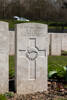 Headstone of Rifleman Stanley Gordon Cox (25/605). Etaples Military Cemetery, France. New Zealand War Graves Trust (FRGA2057). CC BY-NC-ND 4.0.
