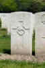 Headstone of Rifleman Frank Cecil Harvey (30368). Etaples Military Cemetery, France. New Zealand War Graves Trust (FRGA4170). CC BY-NC-ND 4.0.