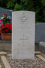 Headstone of Pilot Officer Kenneth Kirkcaldie (72526). Houville-En-Vexin Churchyard, France. New Zealand War Graves Trust (FRIP3662). CC BY-NC-ND 4.0.