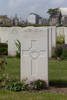 Headstone of Private Samuel James Carlyon (6/2400). Calais Southern Cemetery, France. New Zealand War Graves Trust  (FRDI4035). CC BY-NC-ND 4.0.