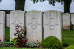 Headstone of Sergeant Herbert Thomas Gordon (26/795). Euston Road Cemetery, France. New Zealand War Graves Trust  (FRGC1442). CC BY-NC-ND 4.0.