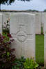 Headstone of Rifleman Robert Herman Walter Thomas Hunt (53020). Euston Road Cemetery, France. New Zealand War Graves Trust  (FRGC1458). CC BY-NC-ND 4.0.