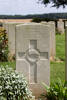 Headstone of Rifleman Alexander Morris (72129). Gouzeaucourt New British Cemetery, France. New Zealand War Graves Trust  (FRHE6253). CC BY-NC-ND 4.0.