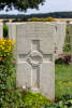 Headstone of Rifleman Robert Bartley (58724). Gouzeaucourt New British Cemetery, France. New Zealand War Graves Trust  (FRHE6282). CC BY-NC-ND 4.0.