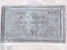 Headstone of Bdr Robert Henry OXLEY 7/1500. Andersons Bay RSA Cemetery, Dunedin City Council, Block 32AS, Plot 10. Image kindly provided by Allan Steel CC-BY 4.0.