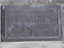 Headstone of S/Sgt Leslie Darcy TISDALL 15609. Andersons Bay RSA Cemetery, Dunedin City Council, Block 45S391. Image kindly provided by Allan Steel CC-BY 4.0.