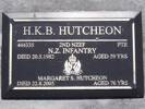 Headstone of Pte Harold Ken Baseten HUTCHEON 444335. Andersons Bay RSA Cemetery, Dunedin City Council, Block 10SC29. Image kindly provided by Allan Steel CC-BY 4.0.