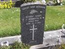 Headstone of S/Sgt Donald John BENNETTO 8/3867. Andersons Bay RSA Cemetery, Dunedin City Council, Block 10SF, Plot 12. Image kindly provided by Allan Steel CC-BY 4.0.