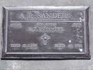 Headstone of Pte Allan Robert SANDERS 127722. Andersons Bay RSA Cemetery, Dunedin City Council, Block 15SC13. Image kindly provided by Allan Steel CC-BY 4.0.