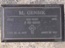 Headstone of Gnr Marvin GENSIK 65947. Greenpark RSA Cemetery, Dunedin City Council, Block 2A28. Image kindly provided by Allan Steel CC-BY 4.0.