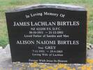 Headstone of Fl Lieut James Lachlan BIRTLES 422250. Greenpark General Cemetery, Dunedin City Council, Block 125, Plot 2. Image kindly provided by Allan Steel CC-BY 4.0.