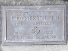 Headstone of Bdr Richard RODGERSON 2/3077. Andersons Bay RSA Cemetery, Dunedin City Council, Block 11A47. Image kindly provided by Allan Steel CC-BY 4.0.