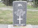 Headstone of Capt Leo Roy Leslie Redshaw 31889. Otakou Maori Cemetery, Dunedin City Council Block x, Plot x. Image kindly provided by Allan Steel CC-BY 4.0.