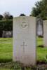 Gravestone of Pilot Officer Leslie Joseph McDonald, Dishforth Cemetery, Dishforth, Thirsk, Yorkshire, United Kingdom. Image courtesy of the New Zealand War Graves Trust (2021).