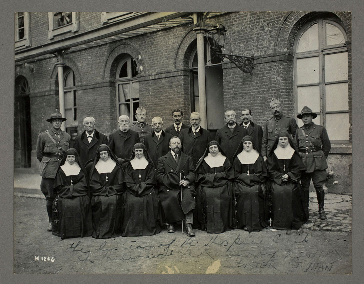 Mayor-Achille-Carlier