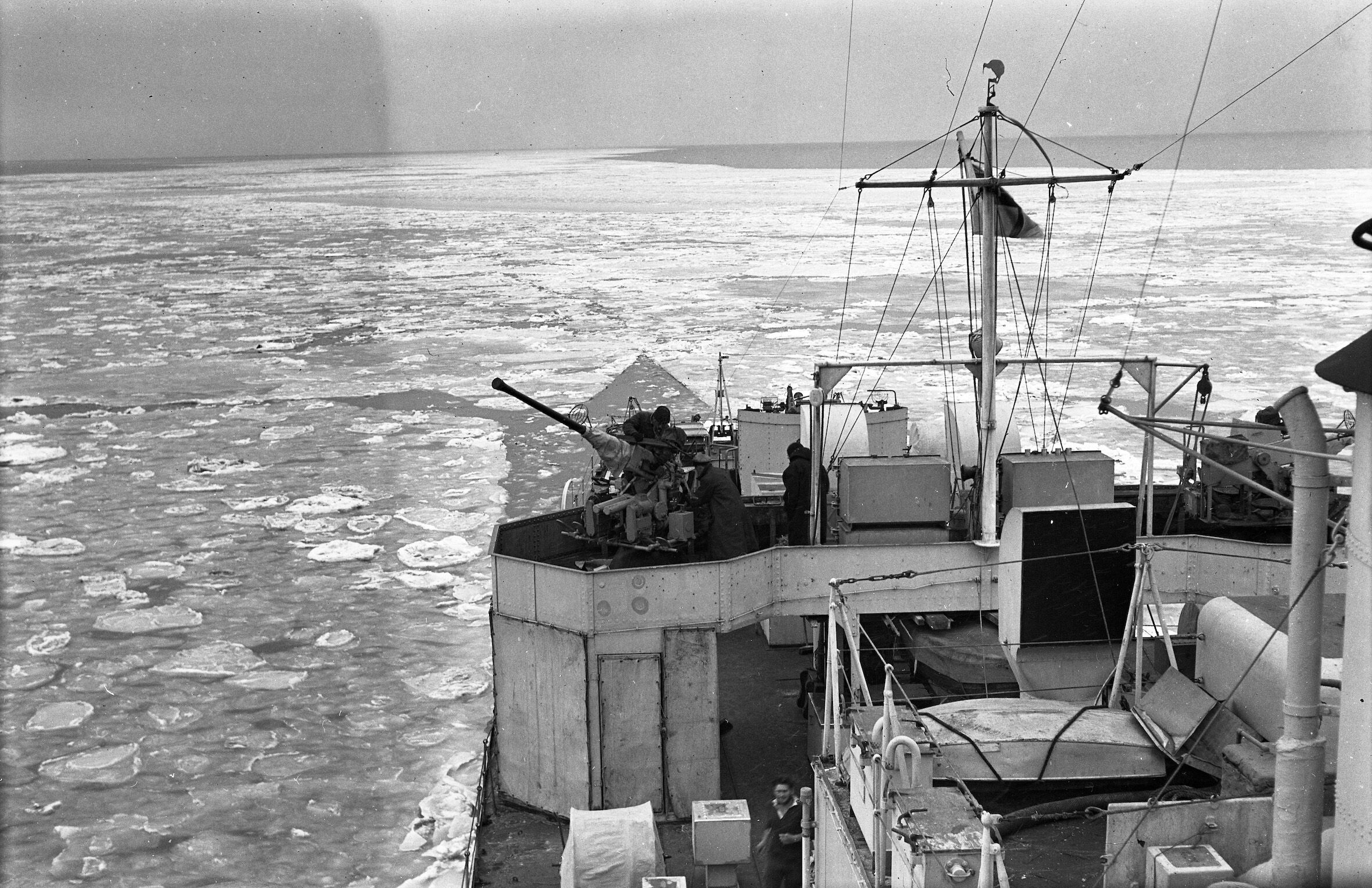 HMNZS Taupo in Korea