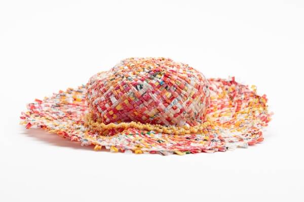 Hat made by Molie Eva Huka. AWMM 2019.31.11, 837.