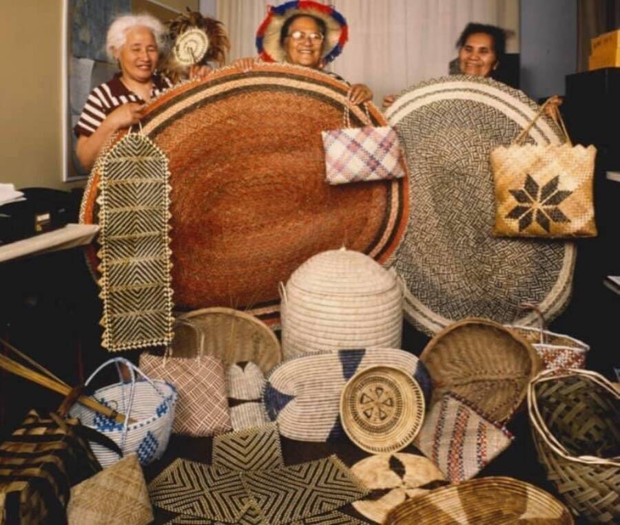 From left to right: Malo Tulisi, Molie Eva Huka and Eseta Patii.