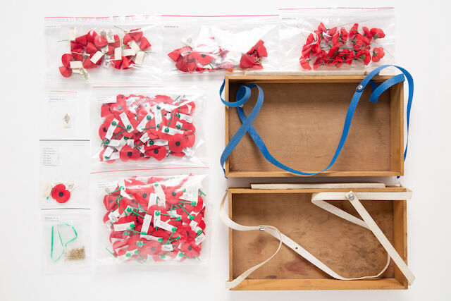 Poppy Tray