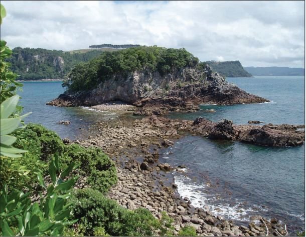 Poikeke viewed from Motueka.