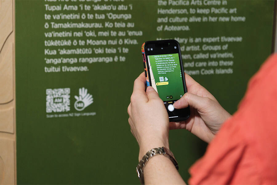 Audio guide at the Museum