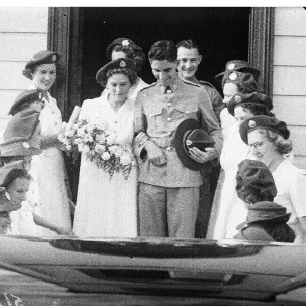 Love in Wartime: War Weddings