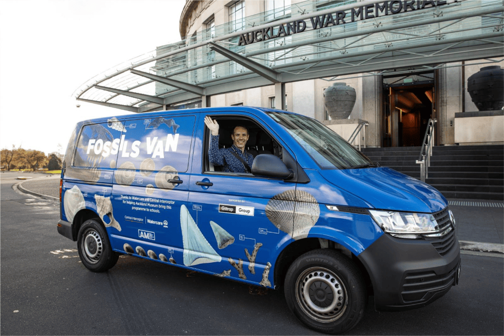 The Solution: The Giltrap sponsored fossil van