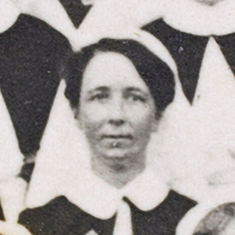 Daphne Commons portrait