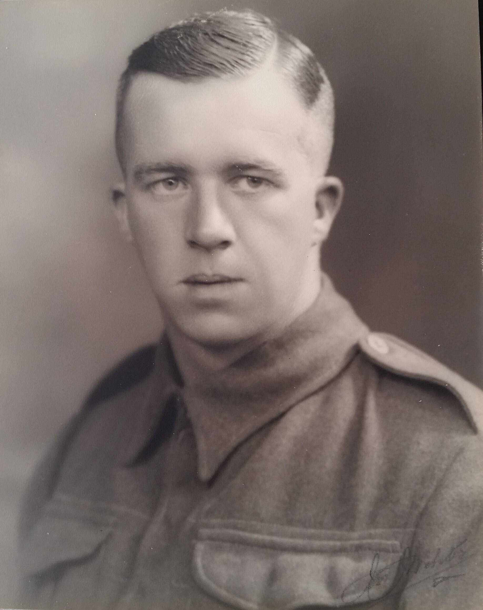 Harold Thompson Brook - Online Cenotaph - Auckland War Memorial Museum