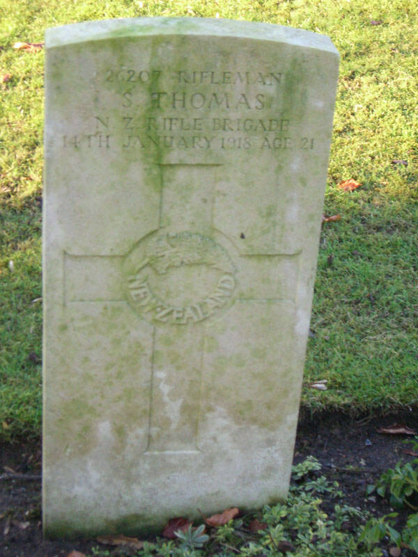 Samuel Thomas