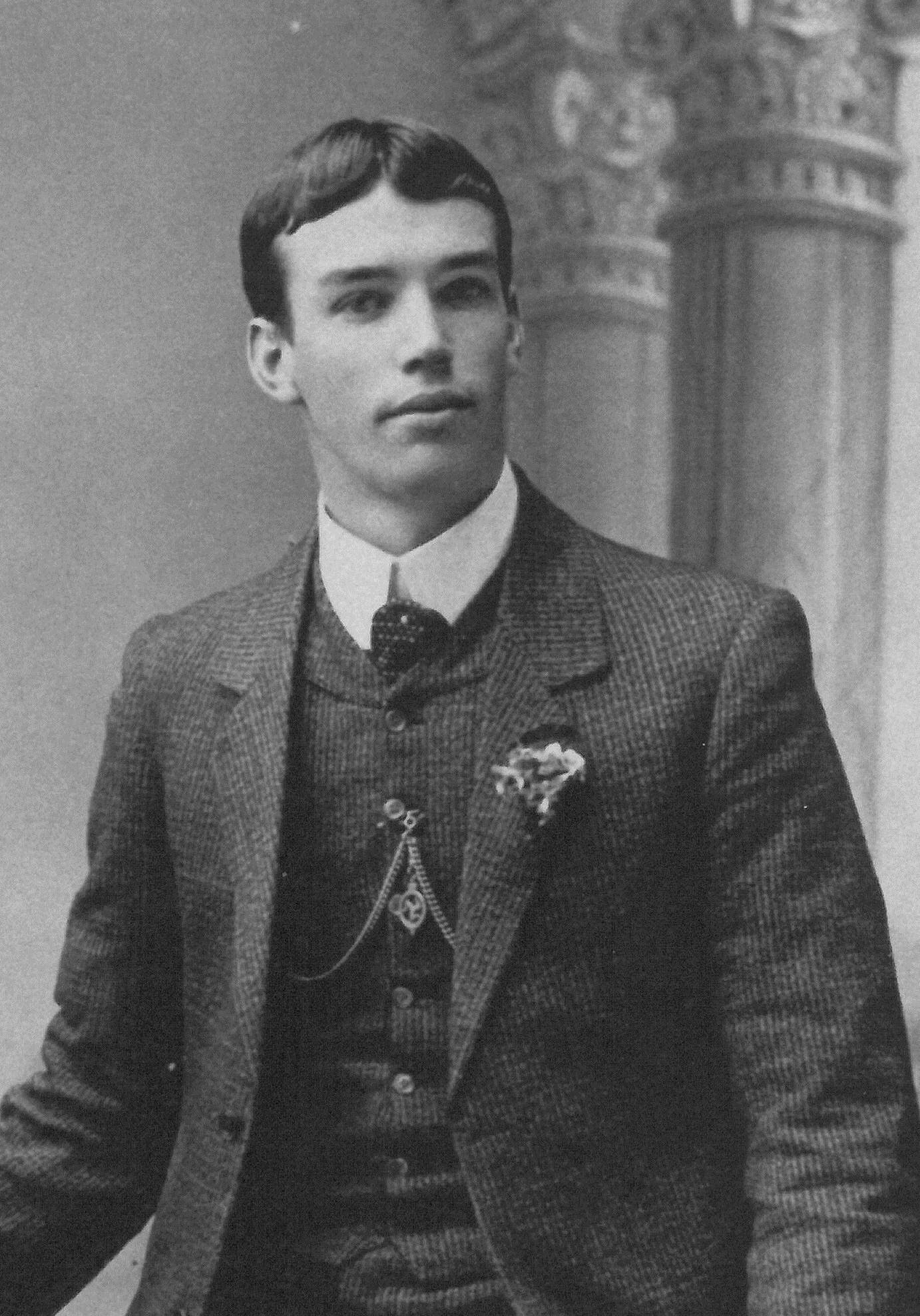 James Phillips Online Cenotaph Auckland War Memorial Museum