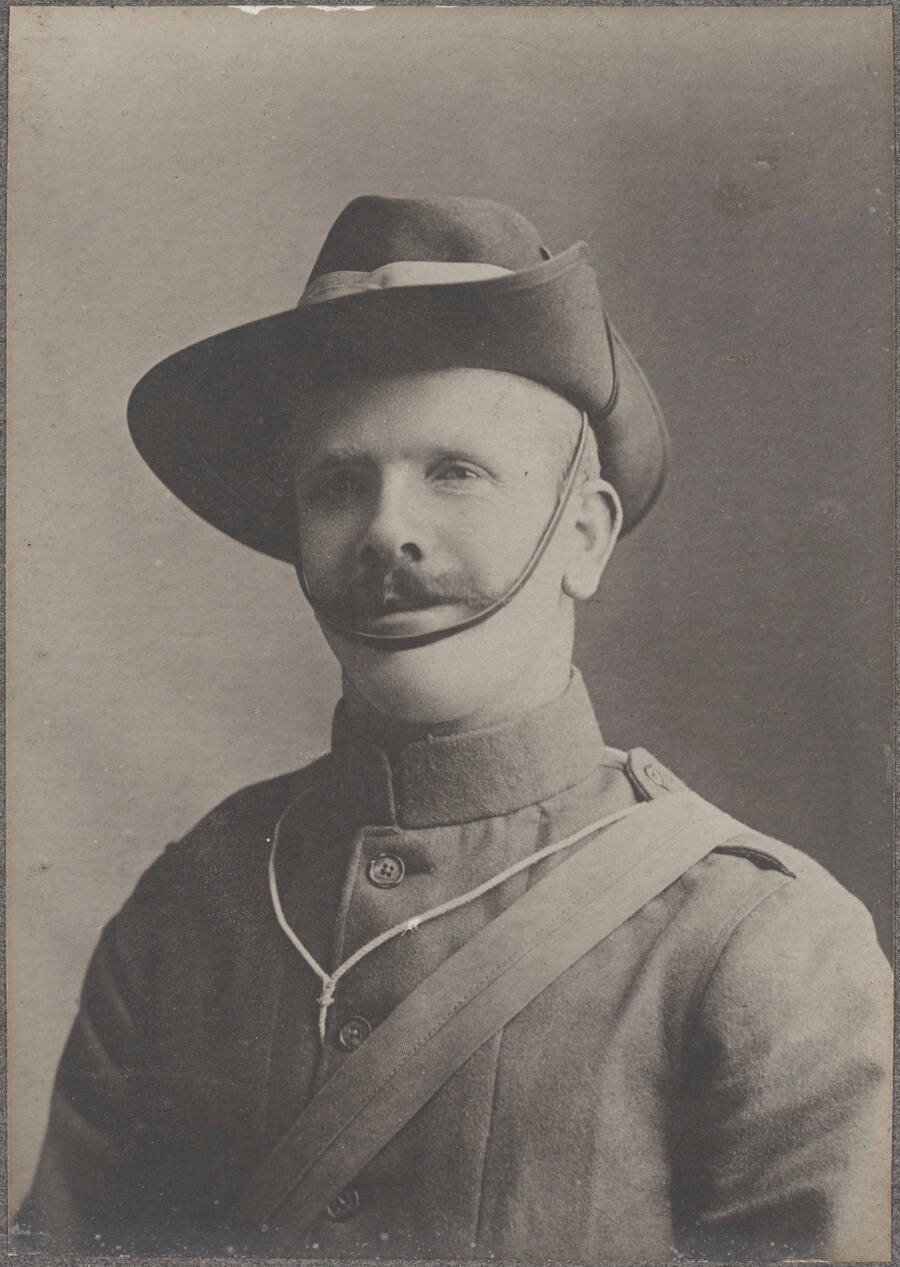 Tom Eldridge Lewis