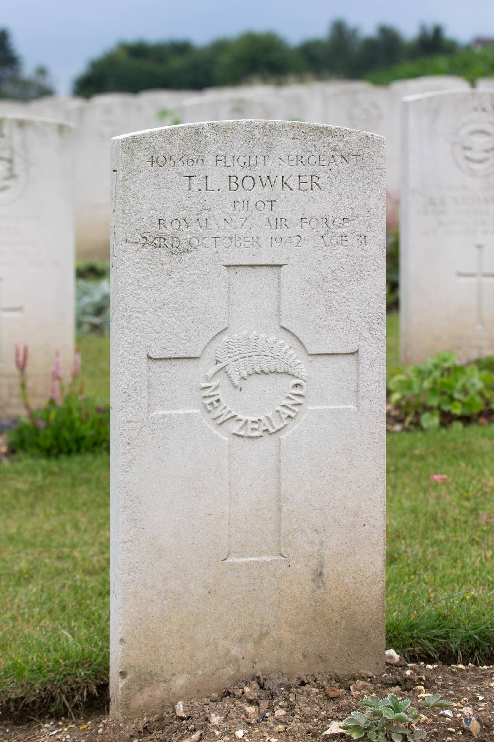 Thomas Layton Bowker